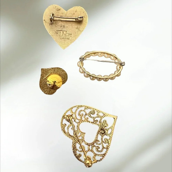 Bundle of‎ 4 Brooches - Picture 2 of 4